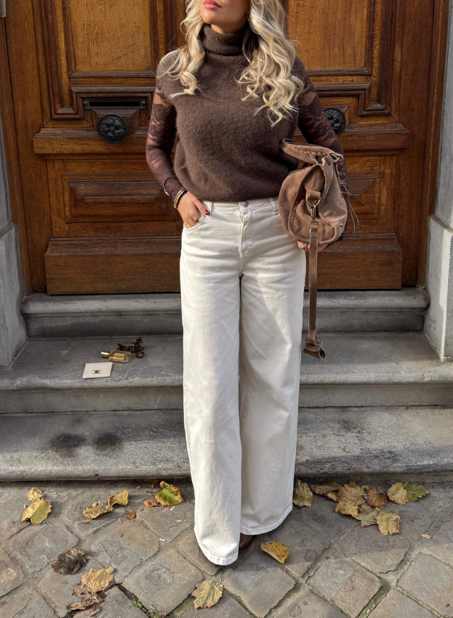 CLOE - Sleeveless sweater