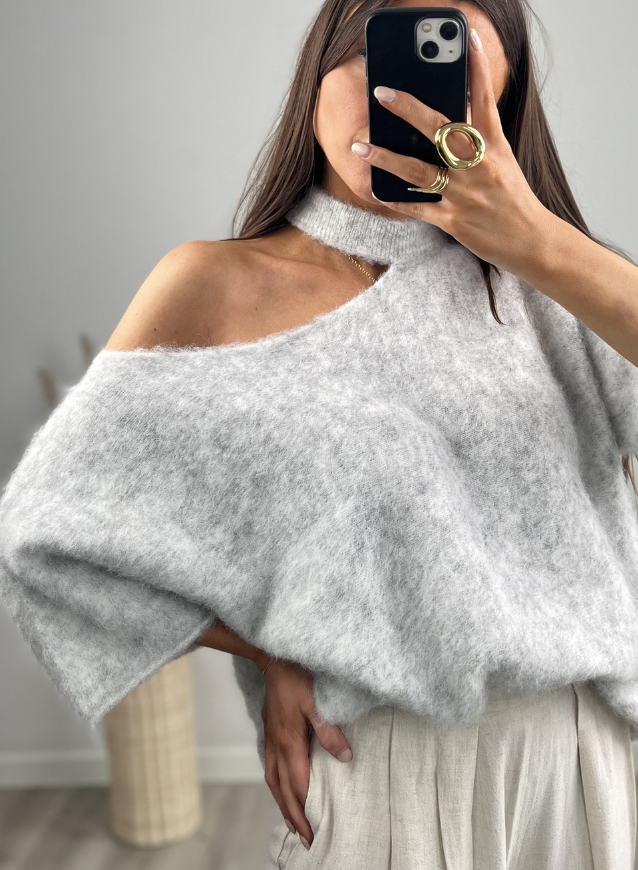 LUNA - Off-Shoulder Knit Grey